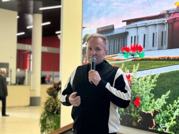 Презентация на клип на песню "Посреди тишины"