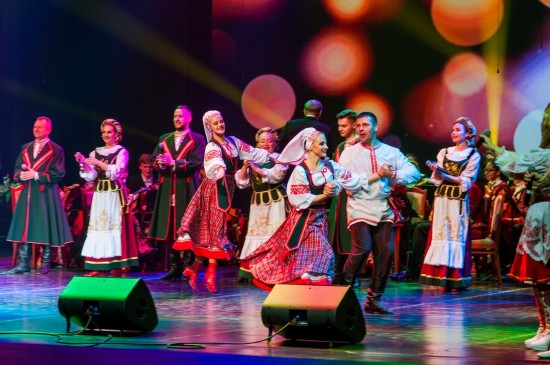 Ансамбль песни и танца «Медуница»